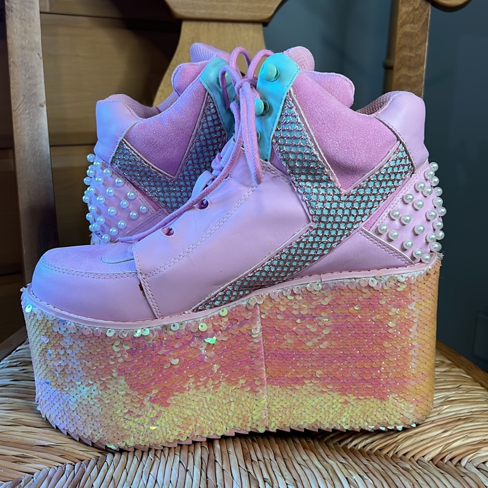 EUC Qozmo Mermaid YRU Platforms size 8 - Picture 7 of 9